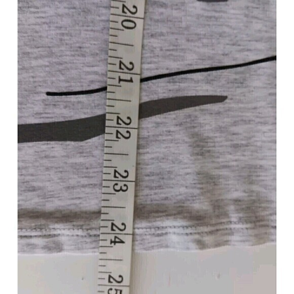 Love & Lace Size M Woman's T-shirt with Paris Scene - Picture 6 of 8